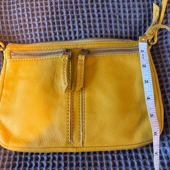 Fossil Yellow Leather Crossbody Bag - Picture 3 of 4